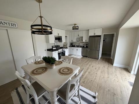 Charming Springboro House Near Historic Downtown Βίλα Εξωτερικό φωτογραφία